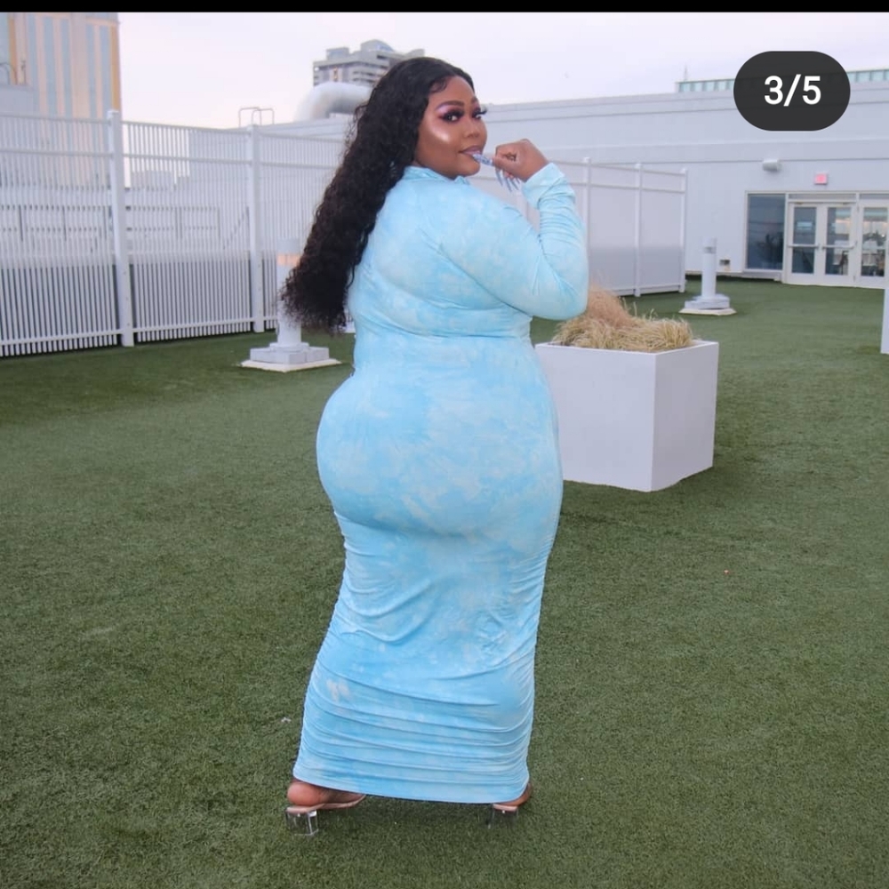 PLUS SIZE SKY BLUE MAXI DRESS